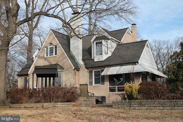 5300 N WILLIAMS CREEK DR, King George, VA 22485