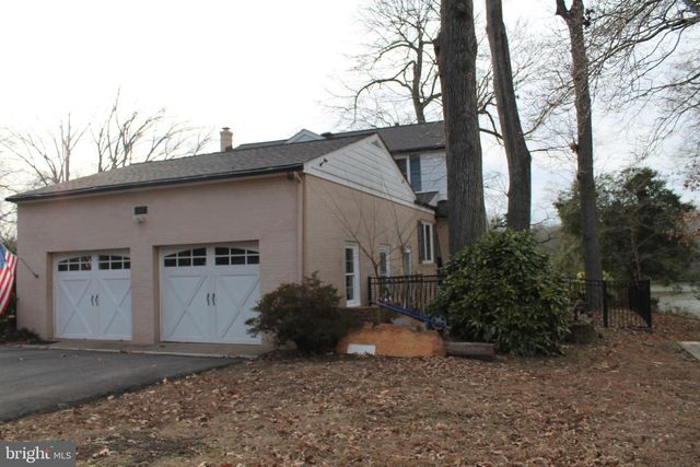 5300 N WILLIAMS CREEK DR, King George, VA 22485