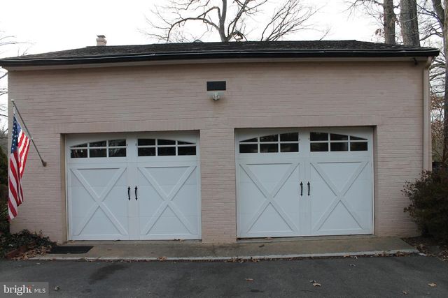 5300 N WILLIAMS CREEK DR, King George, VA 22485