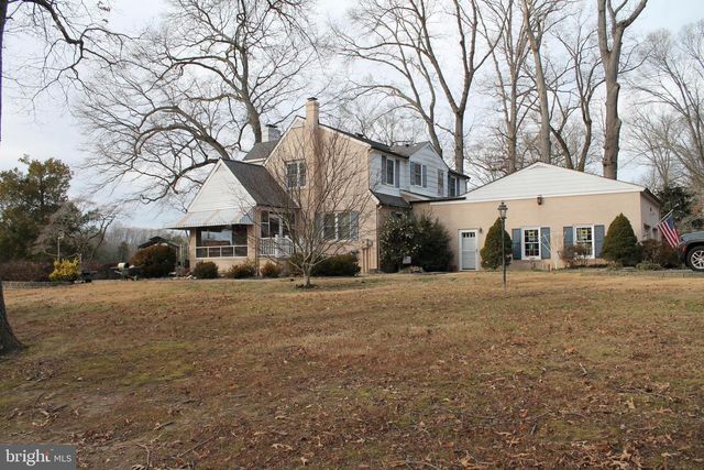 5300 N WILLIAMS CREEK DR, King George, VA 22485