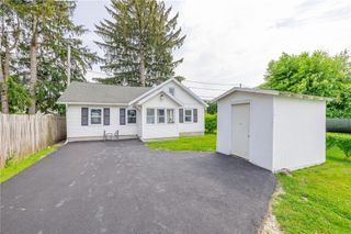 237 Heberle Road, Irondequoit, NY 14609
