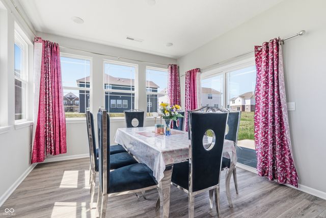 180 Walker Drive, Whiteland, IN 46184