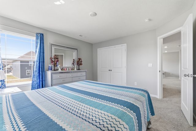 180 Walker Drive, Whiteland, IN 46184