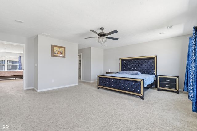 180 Walker Drive, Whiteland, IN 46184