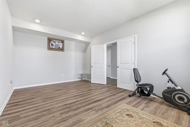 180 Walker Drive, Whiteland, IN 46184