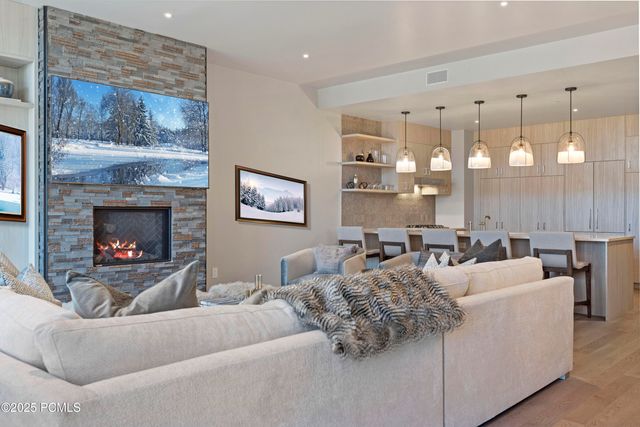 1702 W Glencoe Mountain Way 6038, Park City, UT 84060