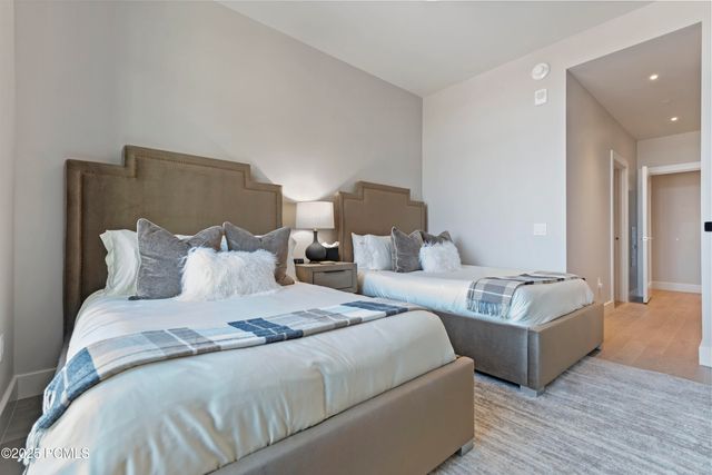 1702 W Glencoe Mountain Way 6038, Park City, UT 84060