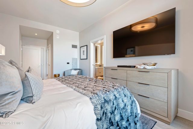 1702 W Glencoe Mountain Way 6038, Park City, UT 84060