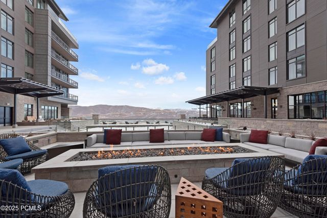 1702 W Glencoe Mountain Way 6038, Park City, UT 84060