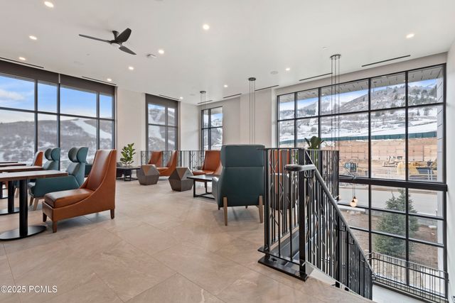 1702 W Glencoe Mountain Way 6038, Park City, UT 84060