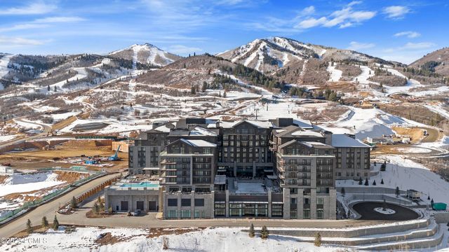 1702 W Glencoe Mountain Way 6038, Park City, UT 84060