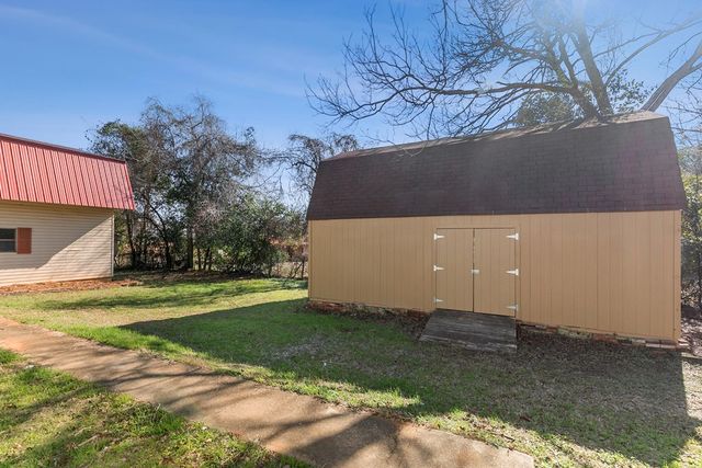 203 Ash Drive, Abbeville, AL 36310