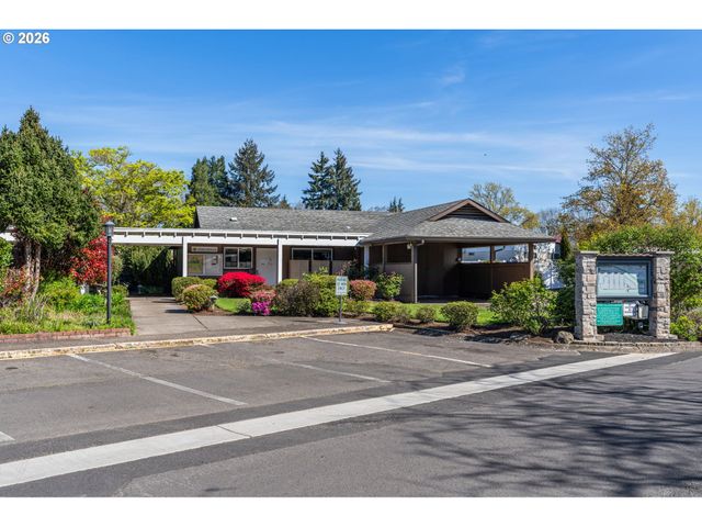 1475 GREEN ACRES Rd 8, Eugene, OR 97408