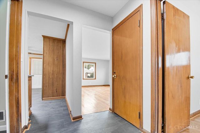 5015 Southview Drive, Fairfield, OH 45014