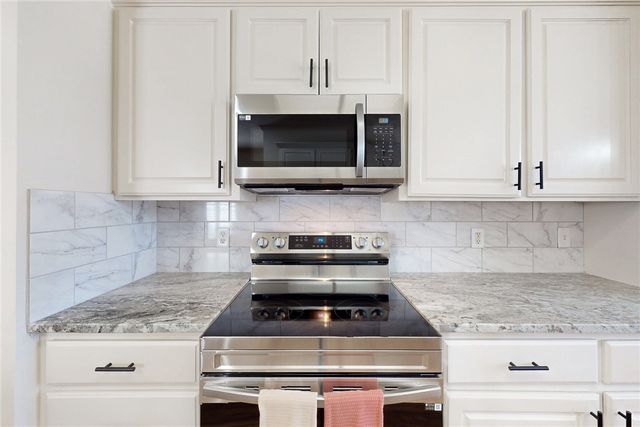 2619 Trophy Drive, Bryan, TX 77802