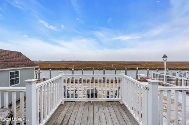 380 Kingfisher Road, Tuckerton, NJ 08087