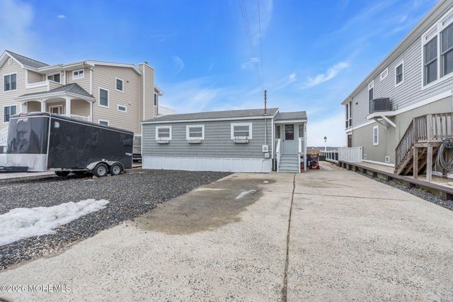 380 Kingfisher Road, Tuckerton, NJ 08087