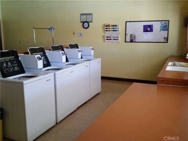 575 S Lyon 125, Hemet, CA 92543