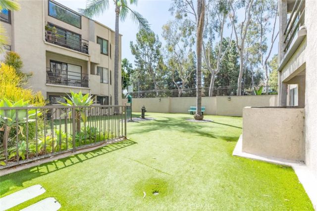 4146 E Mendez 126, Long Beach, CA 90815