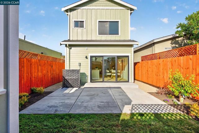 906 ADAMS, Albany, CA 94706