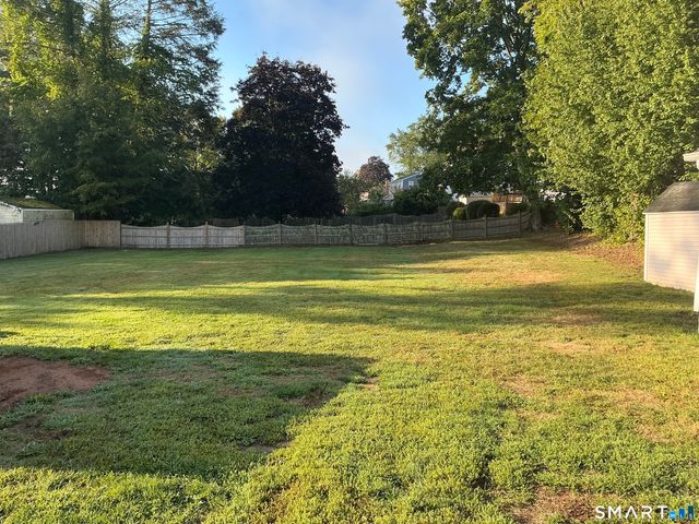 35 West Street, Cromwell, CT 06416