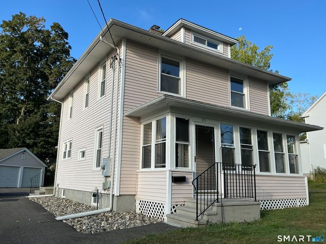 35 West Street, Cromwell, CT 06416