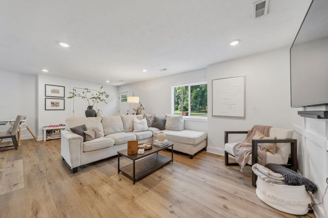6436 Myers Lake Avenue Ne, Cannon Twp, MI 49341