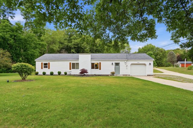6436 Myers Lake Avenue Ne, Cannon Twp, MI 49341