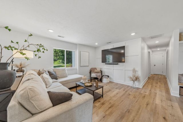 6436 Myers Lake Avenue Ne, Cannon Twp, MI 49341