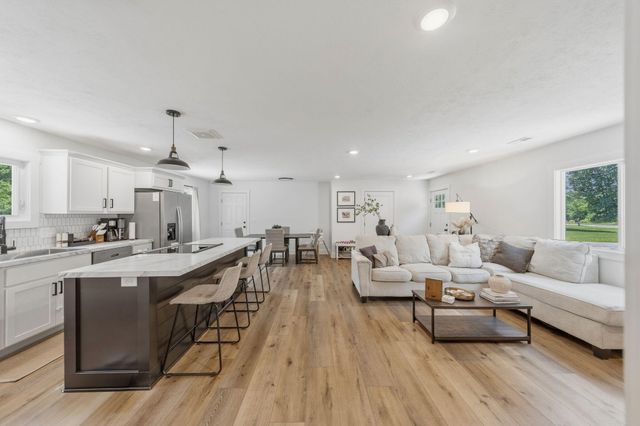 6436 Myers Lake Avenue Ne, Cannon Twp, MI 49341