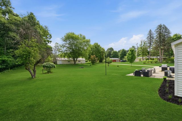 6436 Myers Lake Avenue Ne, Cannon Twp, MI 49341