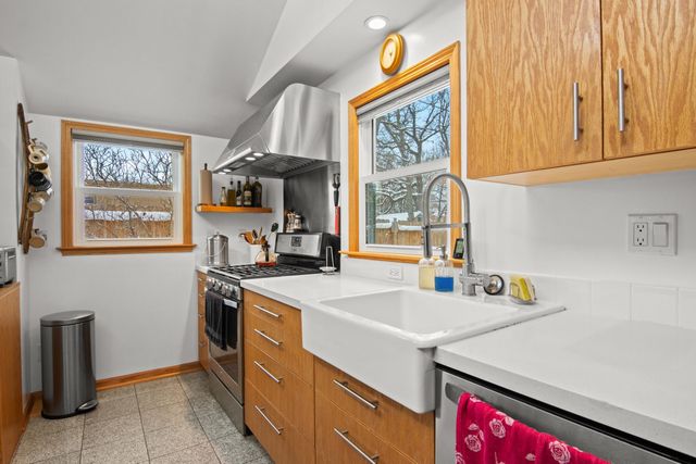 877 Hannah Avenue, Traverse City, MI 49686