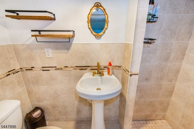 38 Salter Pl, Belleville Twp., NJ 07109