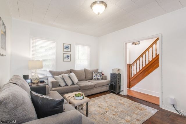 38 Salter Pl, Belleville Twp., NJ 07109