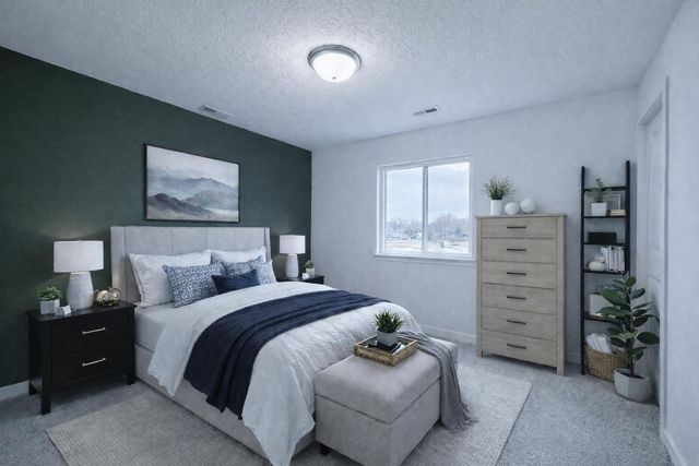 3365 Lincolnshire Road, Waterloo, IA 50701