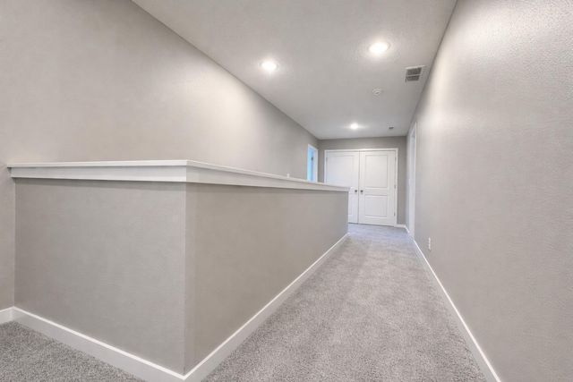 3365 Lincolnshire Road, Waterloo, IA 50701