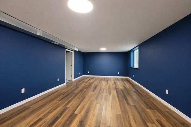 3365 Lincolnshire Road, Waterloo, IA 50701