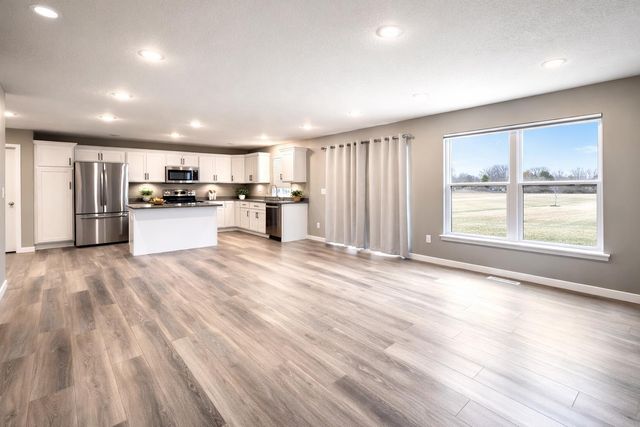 3365 Lincolnshire Road, Waterloo, IA 50701