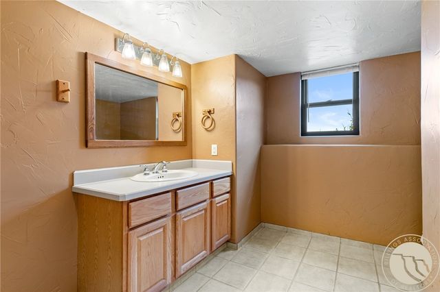 3919 High Trail ROAD, Billings, MT 59101