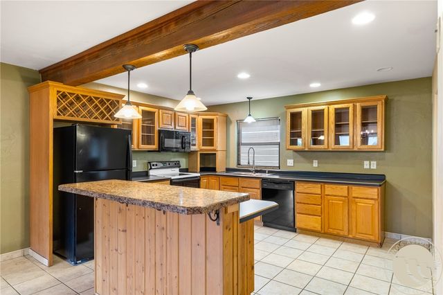 3919 High Trail ROAD, Billings, MT 59101