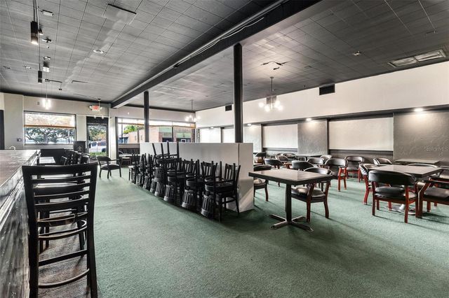 227 E MAIN STREET, Tavares, FL 32778