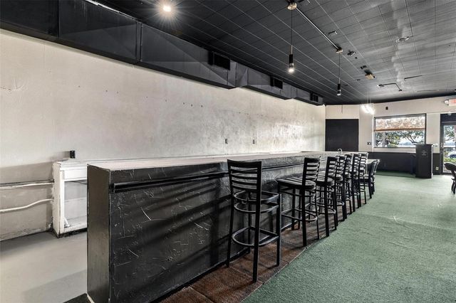 227 E MAIN STREET, Tavares, FL 32778