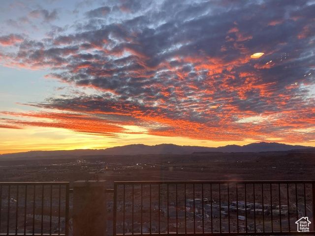 1459 N HIGHLAND PKWY, Washington, UT 84780