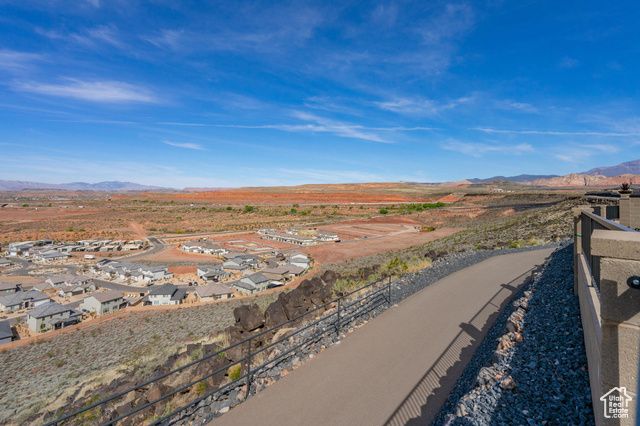 1459 N HIGHLAND PKWY, Washington, UT 84780