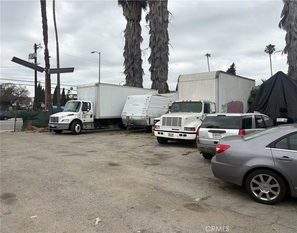 4760 S Figueroa, Los Angeles, CA 90037