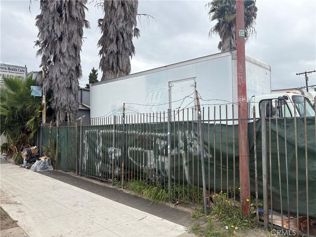 4760 S Figueroa, Los Angeles, CA 90037