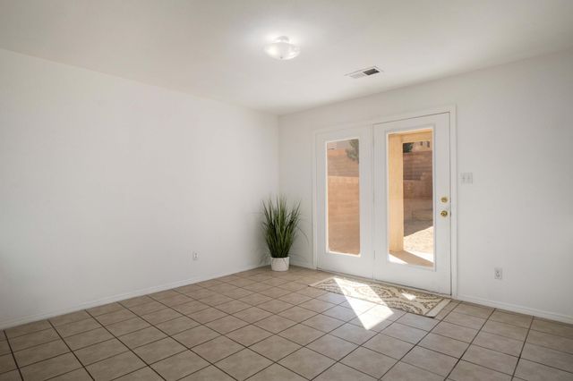 7856 Chaco Mesa Loop NW, Albuquerque, NM 87114