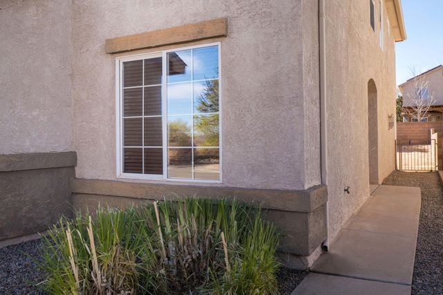 7856 Chaco Mesa Loop NW, Albuquerque, NM 87114