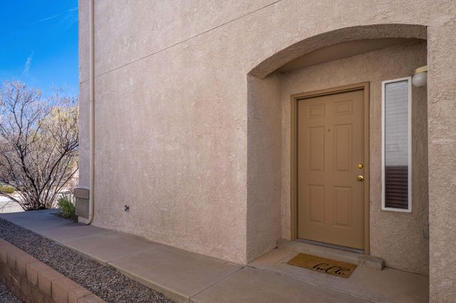 7856 Chaco Mesa Loop NW, Albuquerque, NM 87114