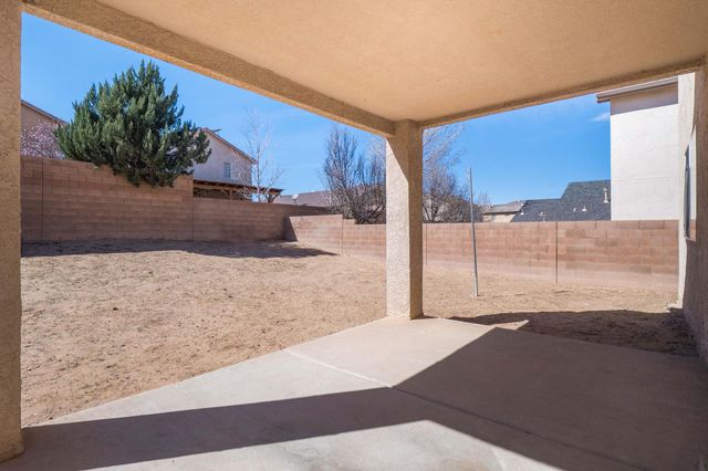 7856 Chaco Mesa Loop NW, Albuquerque, NM 87114
